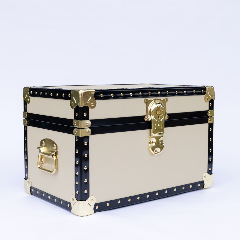 12-204 Lux Sisal Tuck Box Storage Trunk with Alloy Trim